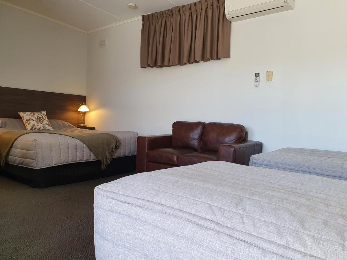 Motel Riverbend Tailen Bend Exterior foto